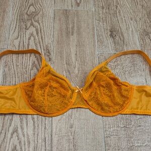 Lace Underwire Bra in Vibrant Orange